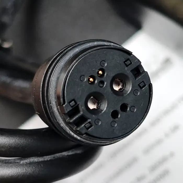Chargeur Lithium-ion 42.0V 4