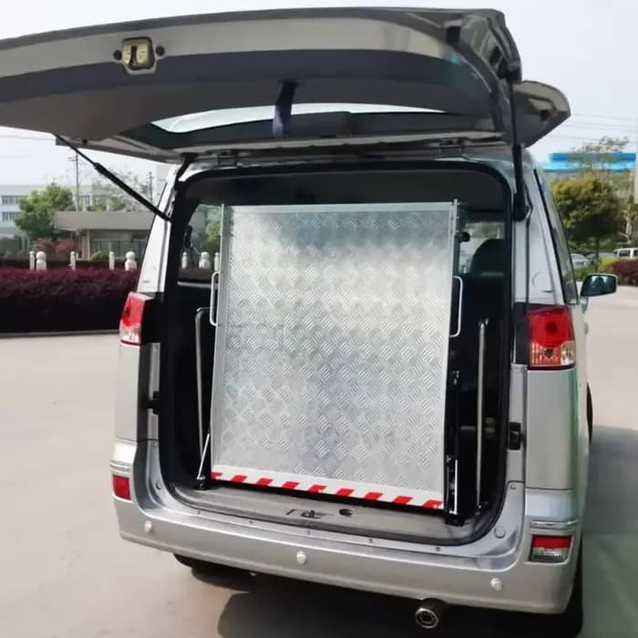 Rampe de levage manuelle en aluminium pour fauteuil roulant de voiture