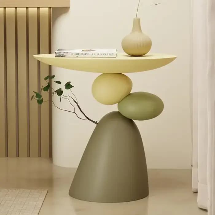 Table basse d'angle, table d'appoint ronde minimaliste moderne avec un design d'équilibre unique, table d'appoint en résine peu encombrante pour le salon