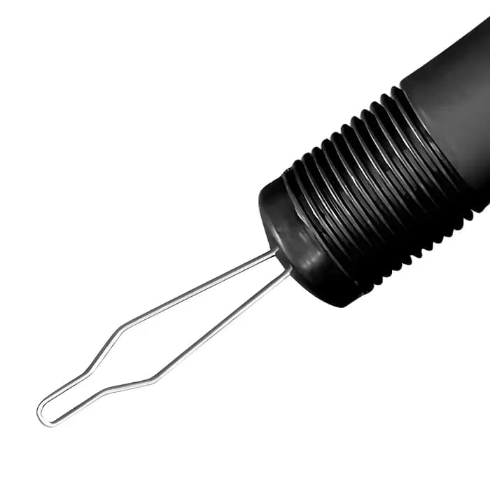Aide à la mise de boutons pour personnes âgées atteintes d'arthrite