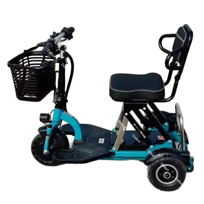 Scooter électrique pliant à 3 roues 300W