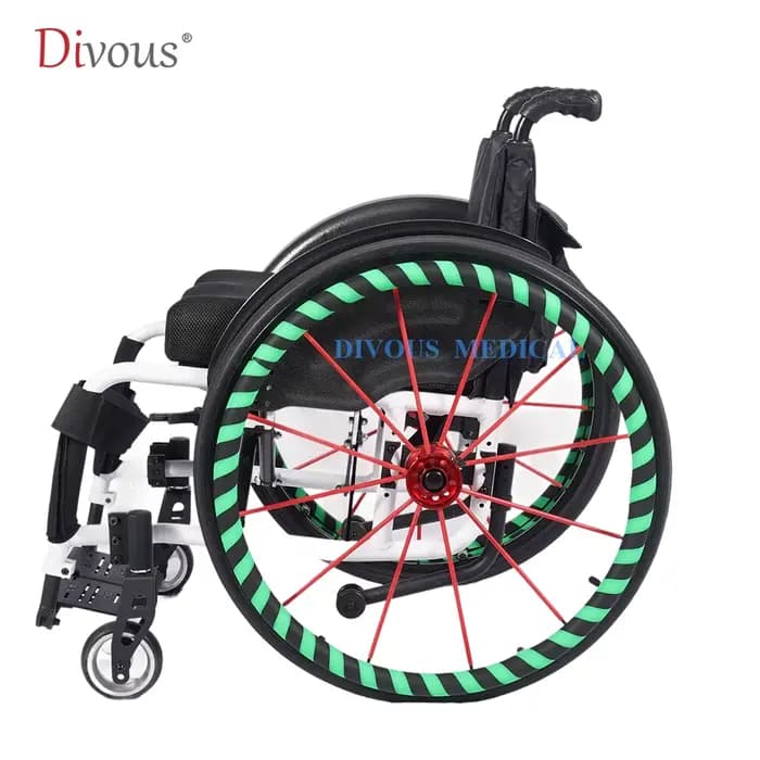 Une paire d'accessoires pour fauteuils roulants en silicone anti-marins de 24 pouces