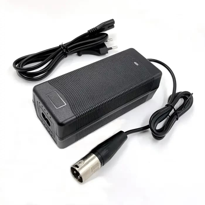 Chargeur de batterie au plomb-acide pour fauteuil roulant et véhicule de golf 24V