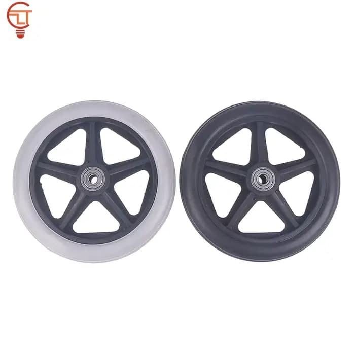Roulette avant lisse et flexible pour fauteuil roulant