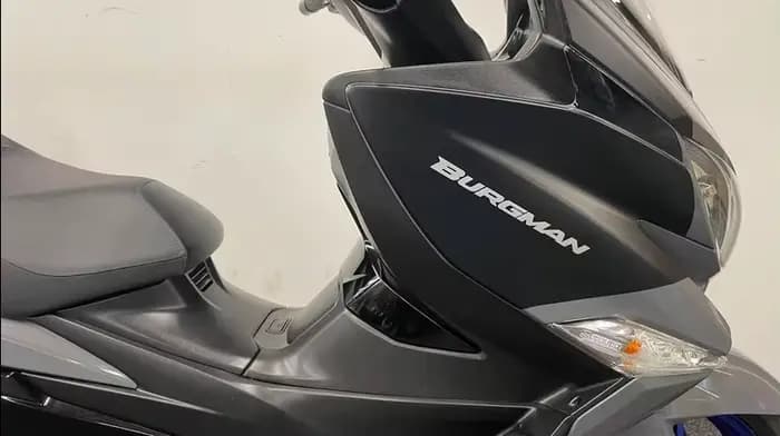 NOUVEAU Scooter de banlieue haute performance 400cc 2023 en excellent état