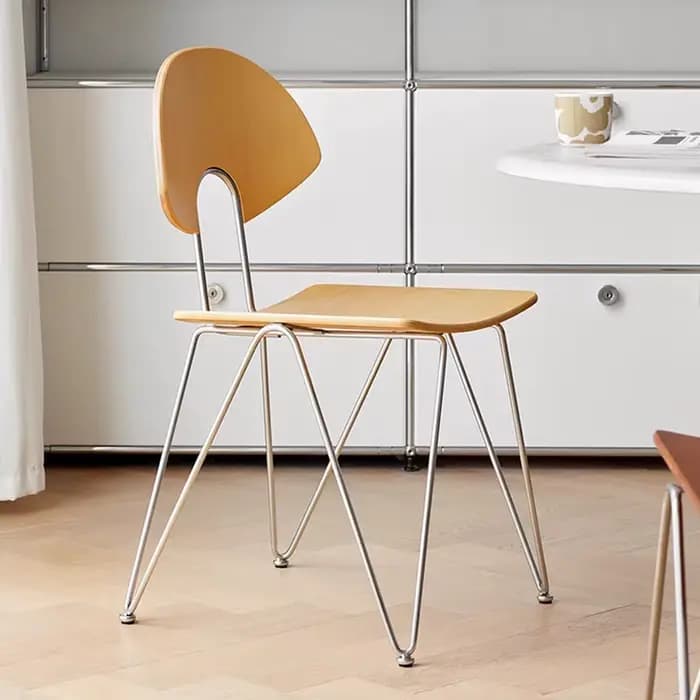 Chaises de salle à manger en bois massif
