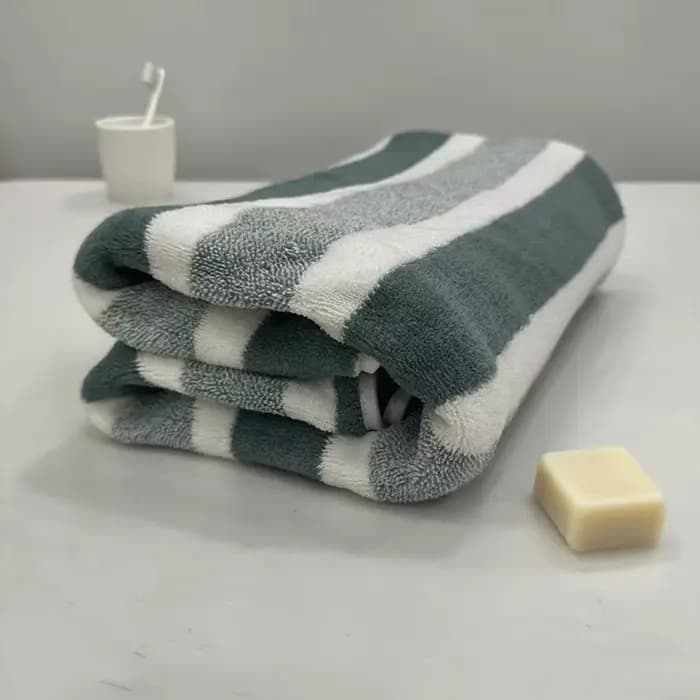 Serviette de bain épaisse, 1 paquet, forte absorption d'eau et séchage rapide, ne perd pas, durable – très adaptée aux familles, aux plages,