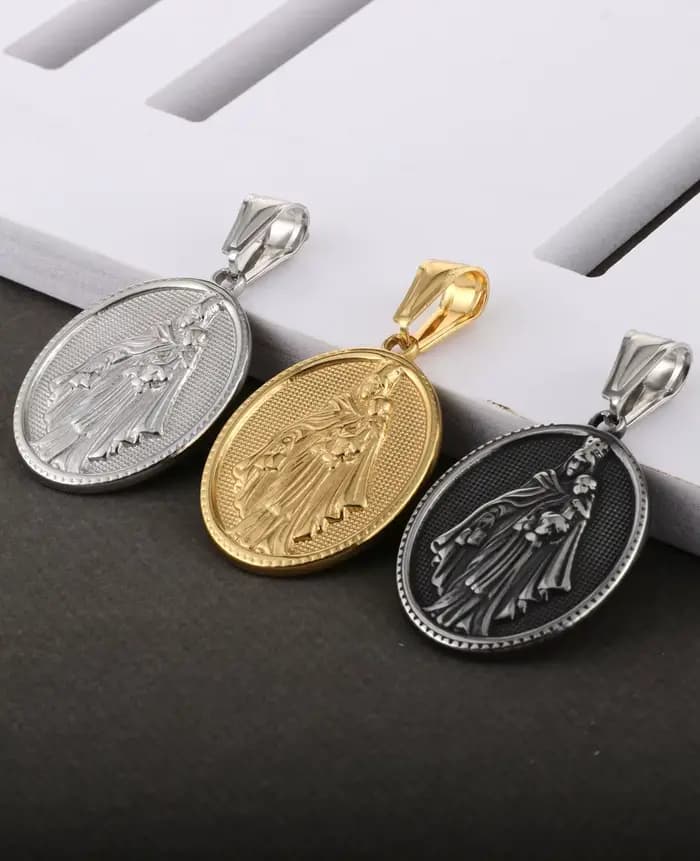 Vierge Del Carmen médaille catholique Notre-Dame du Mont Carmel ovale pendentif en acier inoxydable amulette pour accessoires de bijoux à bricoler soi-même
