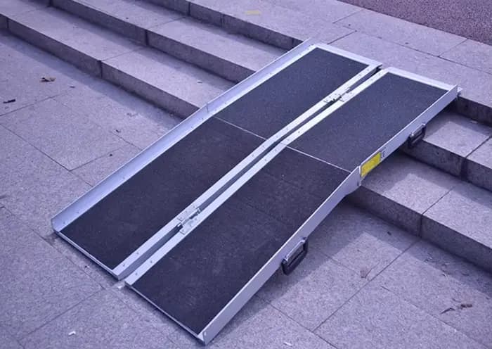 Planche de rampe accessible