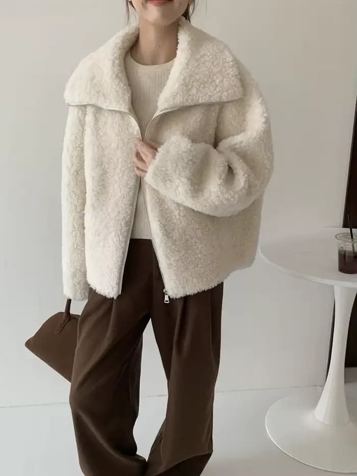 Manteau en laine d'agneau 2025 automne et hiver ample décontracté Plus manteau Mao Mao rembourré en velours pour femmes
