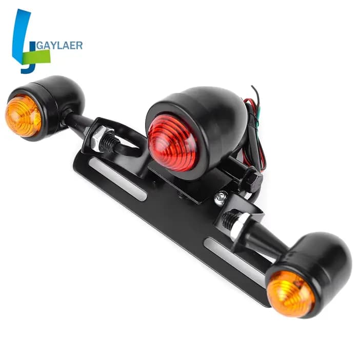 Accessoires de moto Scooter modifié rétro feu arrière LED feu arrière clignotant avec support de plaque d'immatriculation