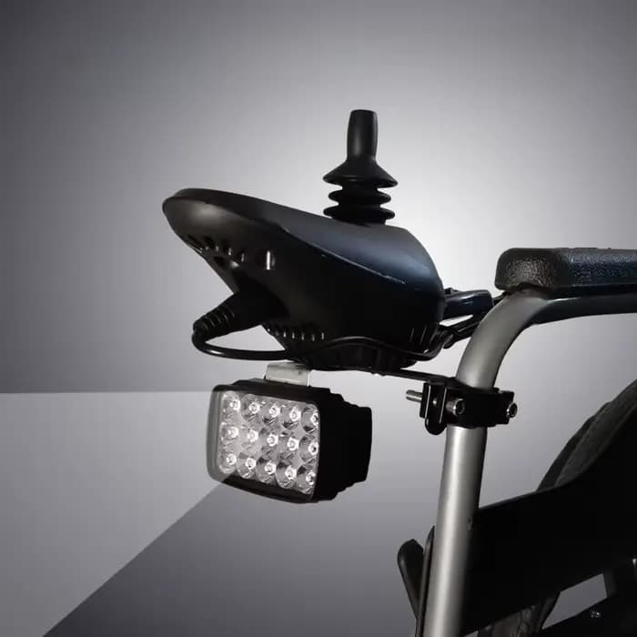 Lampe d'éclairage pour fauteuil roulant électrique